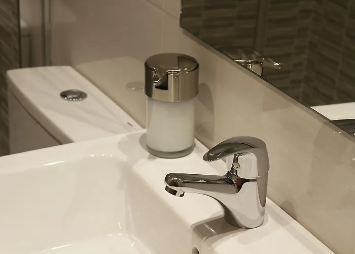 Πανσιόν Monaco